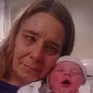 Meet your Posher, Traci